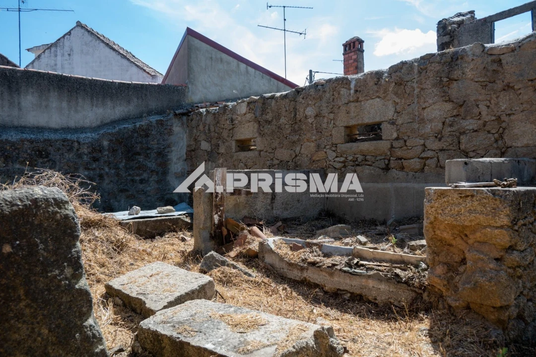 Moradia T5 para Venda em Escalos de Cima e Lousa Foto 18