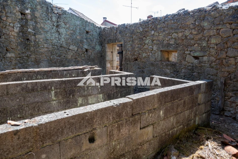 Moradia T5 para Venda em Escalos de Cima e Lousa Foto 16