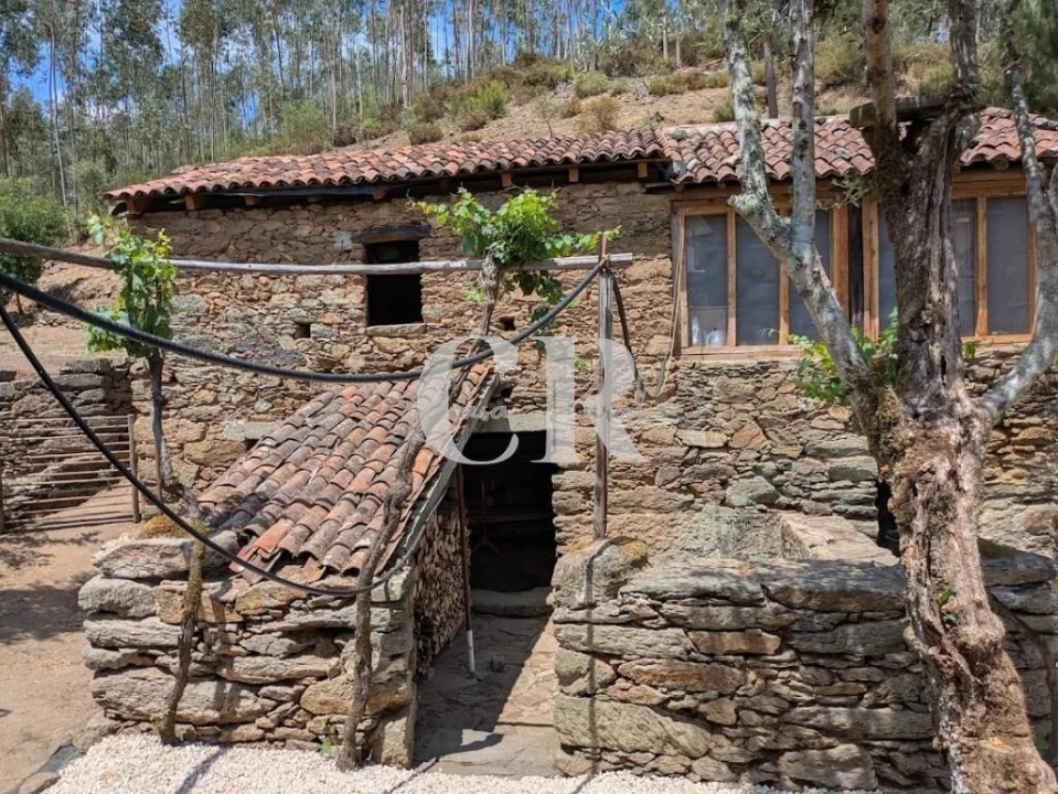 Moradia T3 para Venda em Arega Foto 23