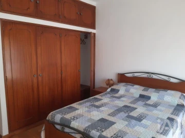 Moradia T6 para Venda em Guia