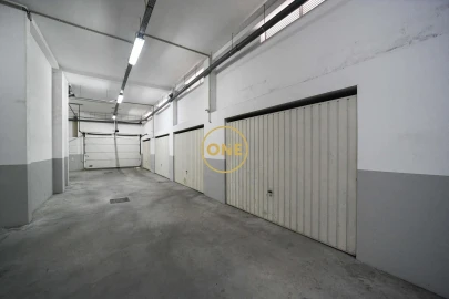 Apartamento T2 para Venda em Retorta e Tougues