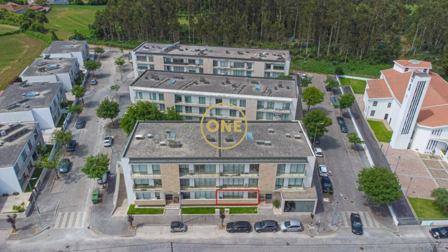 Apartamento T2 para Venda em Retorta e Tougues Foto 2