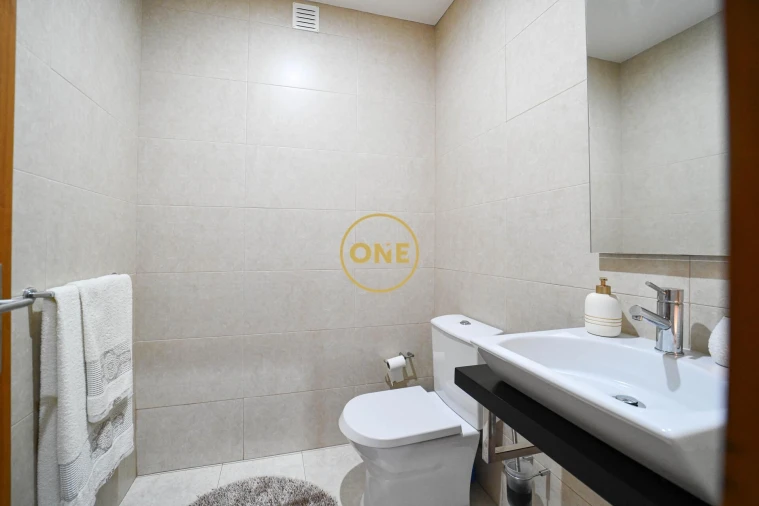 Apartamento T2 para Venda em Retorta e Tougues Foto 13