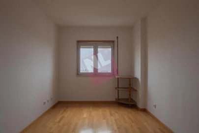 Apartamento T2 para Arrendamento em Areeiro