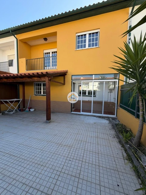 Moradia T4 para Venda em Cantanhede e Pocariça