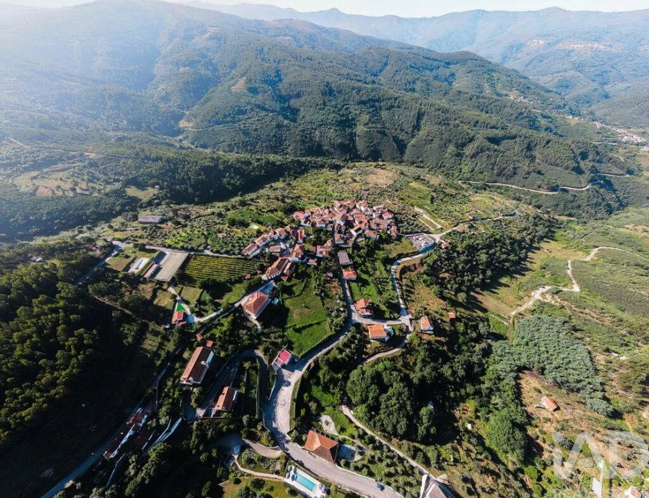 Negócio para Venda em Cerdeira e Moura da Serra Foto 25