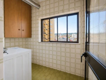 Apartamento T2 para Venda em Santo Antonio dos Olivais