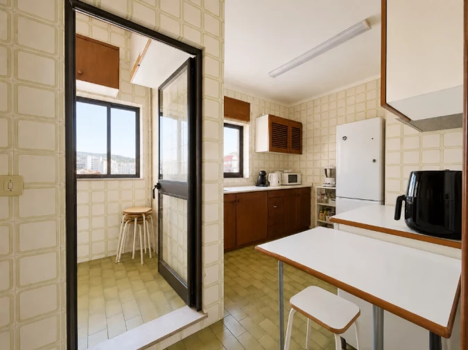 Apartamento T2 para Venda em Santo Antonio dos Olivais Foto 7