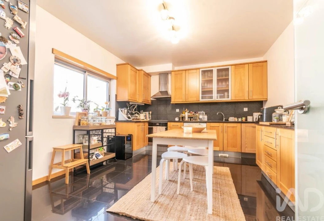 Apartamento T3 para Venda em Leiria, Pousos, Barreira e Cortes Foto 8