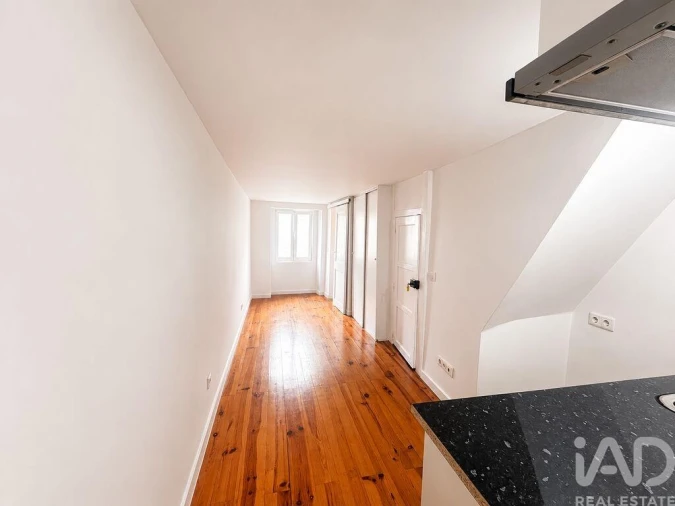 Apartamento para Venda em Santa Maria Maior Foto 8