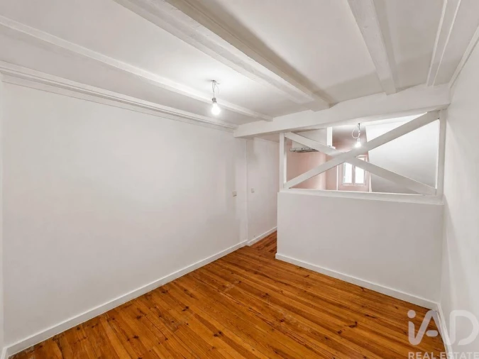 Apartamento para Venda em Santa Maria Maior Foto 6