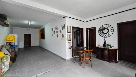 Moradia T3 para Venda em Nossa Senhora da Vila, Nossa Senhora do Bispo e Silveiras