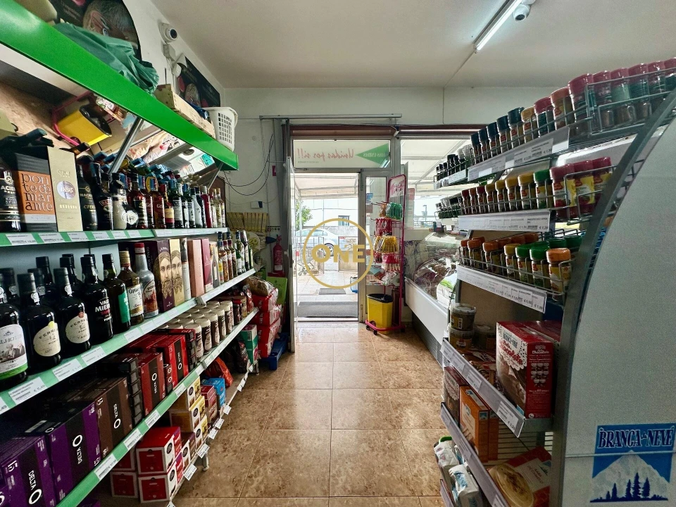 Loja para Trespasse em Aver-O-Mar, Amorim e Terroso Foto 6