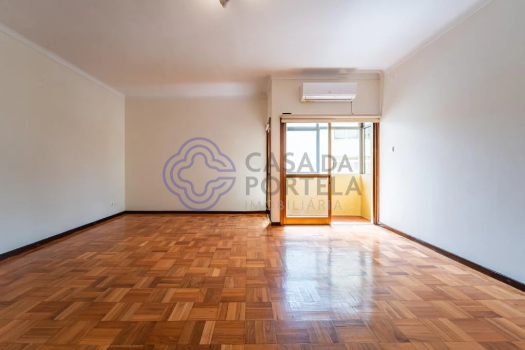 Apartamento T4 para Venda em O. Azeméis, Riba-Ul, Ul, Macinhata Seixa, Madail Foto 7