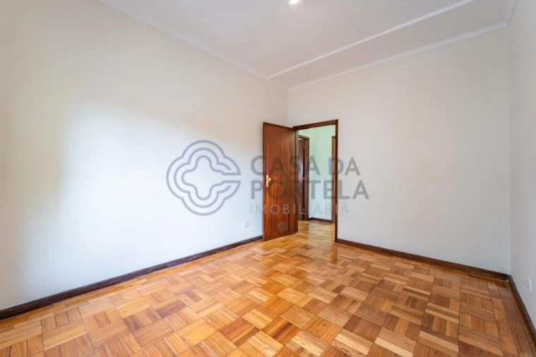 Apartamento T4 para Venda em O. Azeméis, Riba-Ul, Ul, Macinhata Seixa, Madail Foto 21
