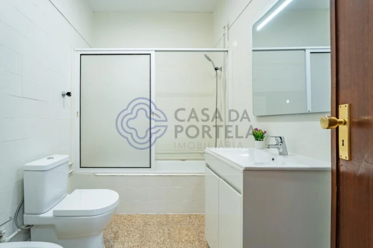 Apartamento T4 para Venda em O. Azeméis, Riba-Ul, Ul, Macinhata Seixa, Madail Foto 26