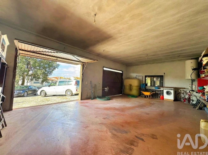Moradia T4 para Arrendamento em Pombal Foto 26