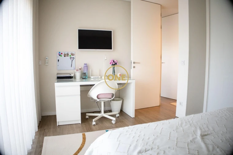 Apartamento T4 para Venda em Bougado (São Martinho e Santiago) Foto 11