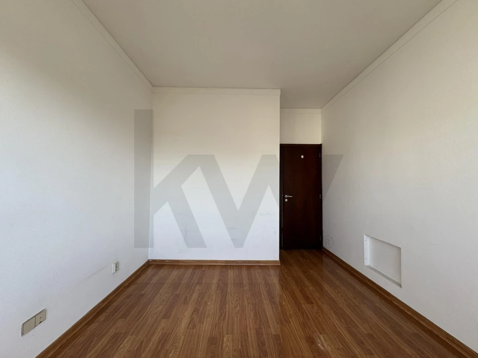 Apartamento T2 para Venda em Santa Marinha e São Pedro da Afurada Foto 17