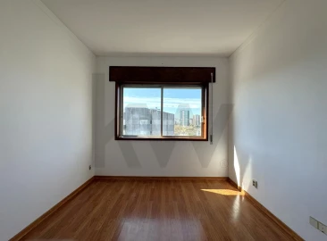 Apartamento T2 para Venda em Santa Marinha e São Pedro da Afurada