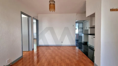 Apartamento T3 para Arrendamento em Requeixo, Nossa Senhora de Fátima e Nariz