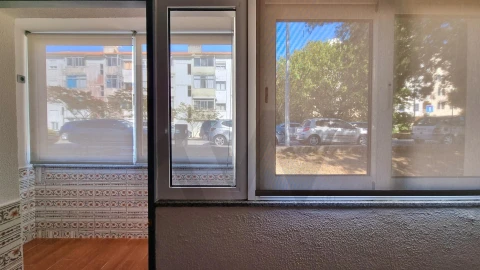 Apartamento T3 para Arrendamento em Requeixo, Nossa Senhora de Fátima e Nariz