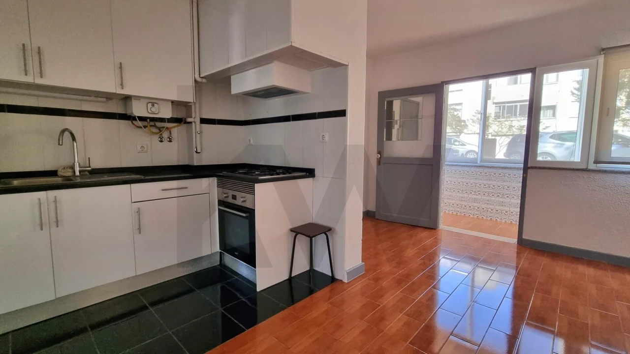 Apartamento T3 para Arrendamento em Requeixo, Nossa Senhora de Fátima e Nariz Foto 28