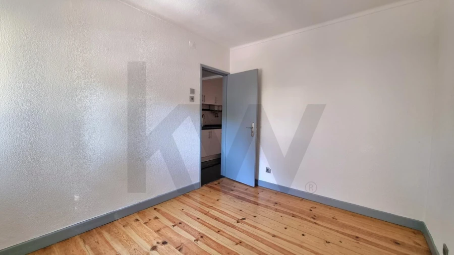 Apartamento T3 para Arrendamento em Requeixo, Nossa Senhora de Fátima e Nariz Foto 7