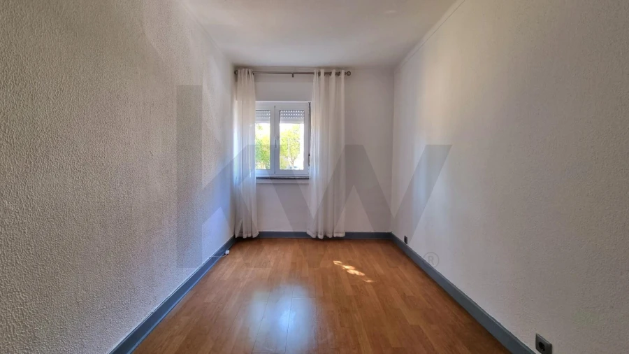Apartamento T3 para Arrendamento em Requeixo, Nossa Senhora de Fátima e Nariz Foto 16
