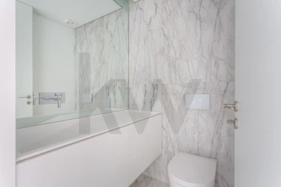Apartamento T3 para Arrendamento em Avenidas Novas