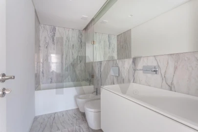 Apartamento T3 para Arrendamento em Avenidas Novas