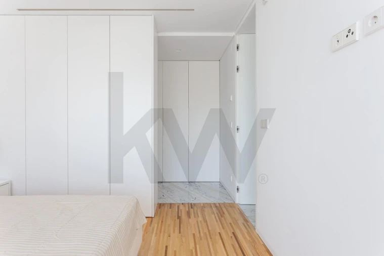 Apartamento T3 para Arrendamento em Avenidas Novas Foto 17