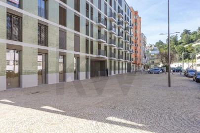 Apartamento T2 para Arrendamento em Algés, Linda-A-Velha e Cruz Quebrada-Dafundo