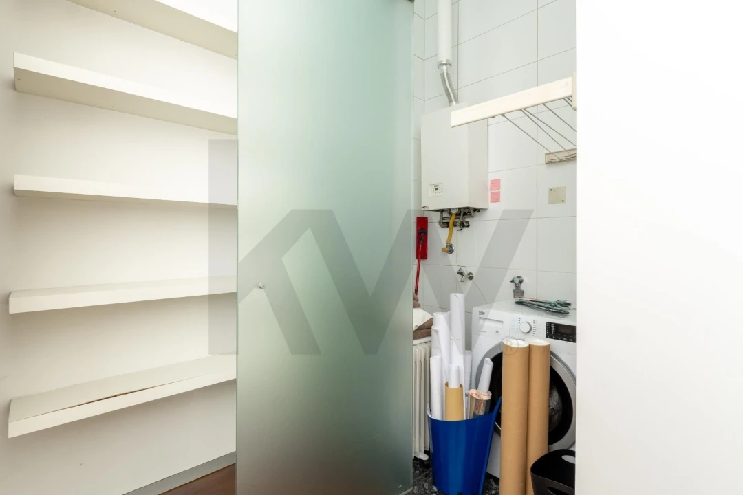 Apartamento T1 para Arrendamento em Ramalde Foto 6