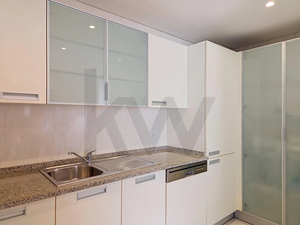 Apartamento T1 para Arrendamento em Lourinhã e Atalaia Foto 15