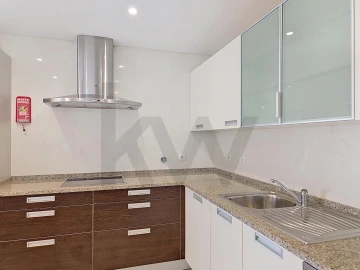 Apartamento T1 para Arrendamento em Lourinhã e Atalaia