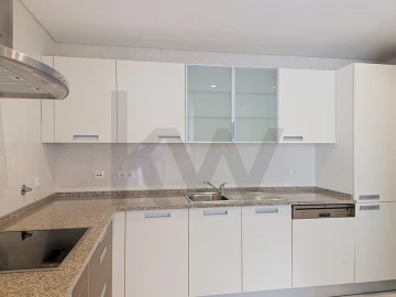 Apartamento T1 para Arrendamento em Lourinhã e Atalaia