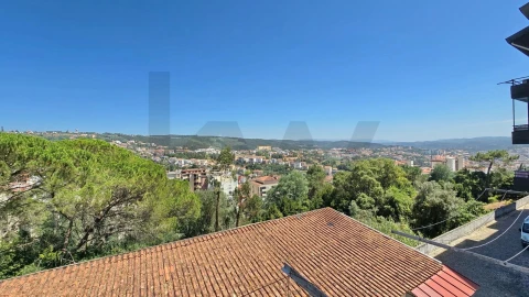 Apartamento T3 para Venda em Santo Antonio dos Olivais