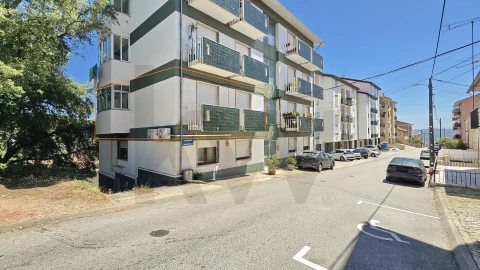 Apartamento T3 para Venda em Santo Antonio dos Olivais