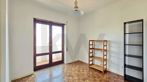 Apartamento T3 para Venda em Santo Antonio dos Olivais