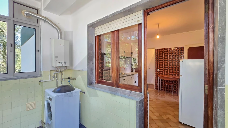 Apartamento T3 para Venda em Santo Antonio dos Olivais Foto 10