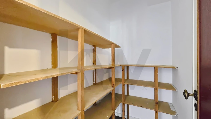 Apartamento T3 para Venda em Santo Antonio dos Olivais Foto 16