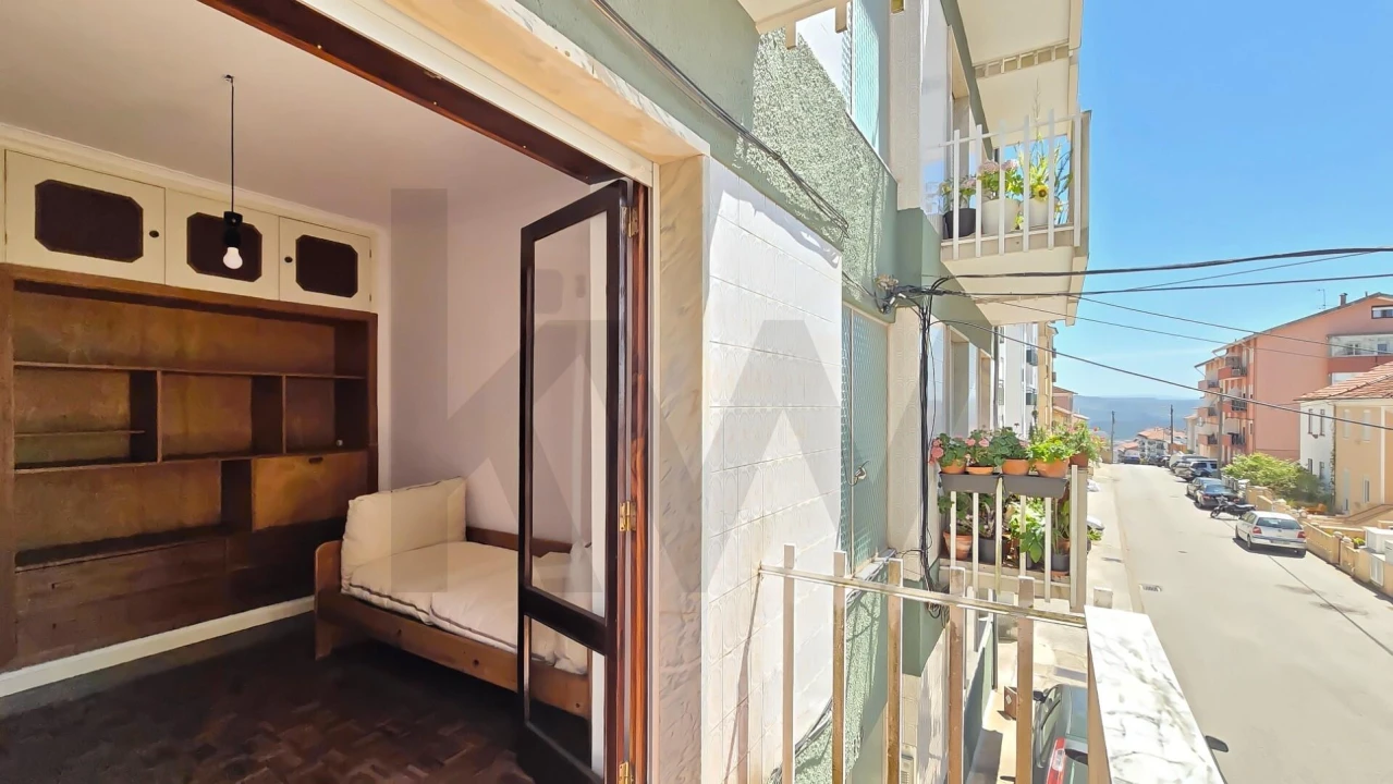 Apartamento T3 para Venda em Santo Antonio dos Olivais Foto 20