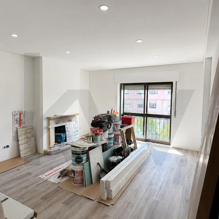 Apartamento T3 para Venda em Seixal, Arrentela e Aldeia de Paio Pires Foto 13