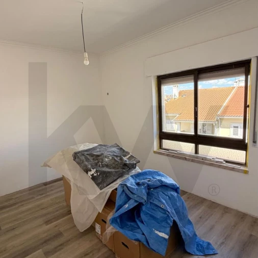 Apartamento T3 para Venda em Seixal, Arrentela e Aldeia de Paio Pires Foto 11