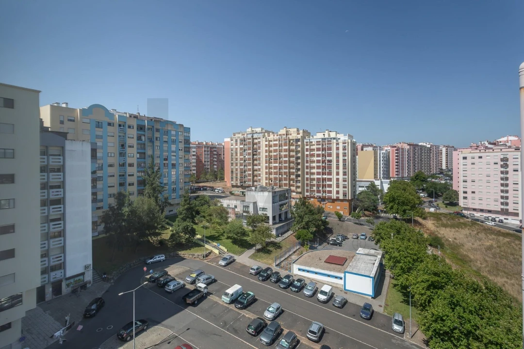 Apartamento T3 para Venda em Cacém e São Marcos Foto 25