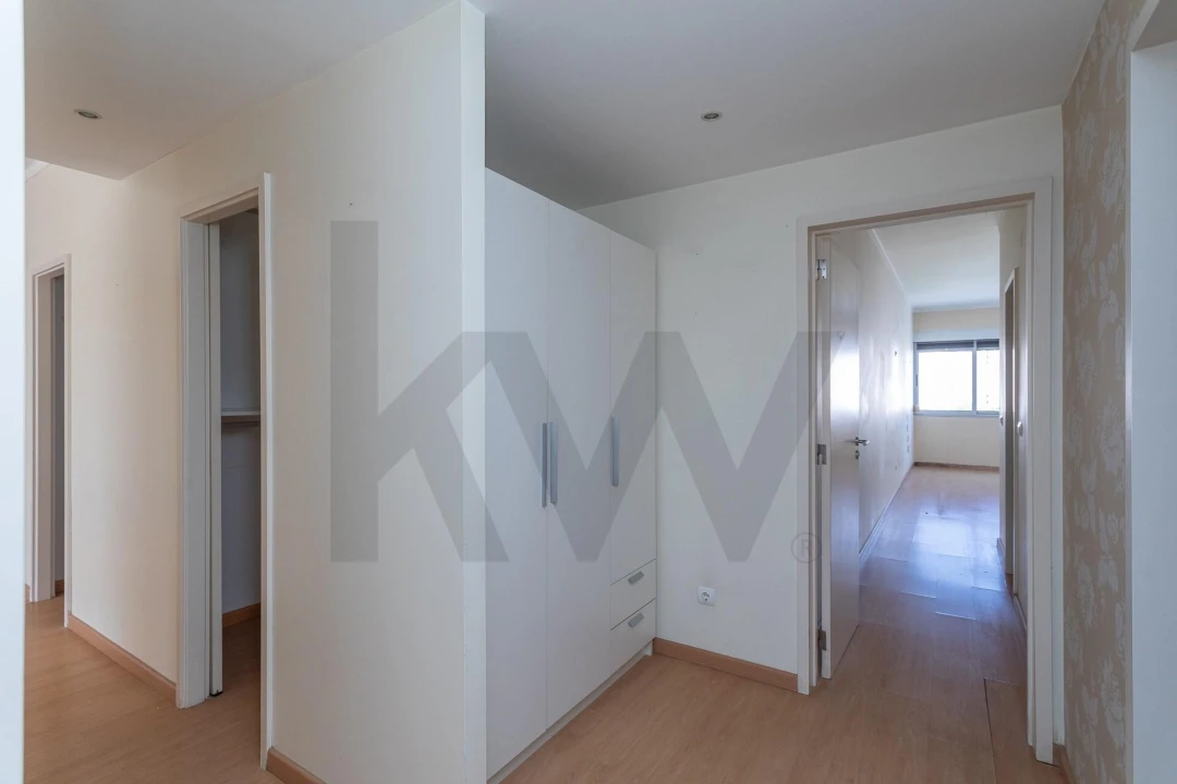 Apartamento T3 para Venda em Cacém e São Marcos Foto 7