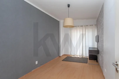 Apartamento T3 para Venda em Cacém e São Marcos