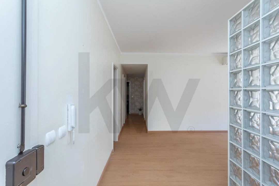 Apartamento T3 para Venda em Cacém e São Marcos Foto 20
