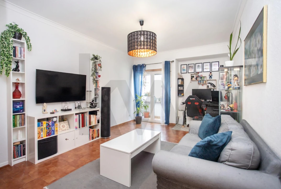 Apartamento T2 para Venda em Pinhal Novo Foto 1